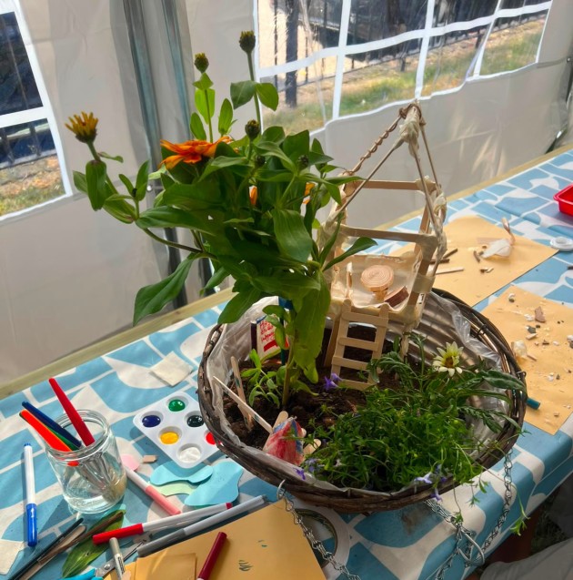 A treehouse garden
