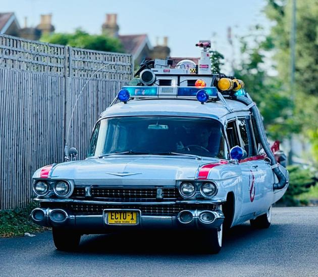 Ghostbusters Ecto-1