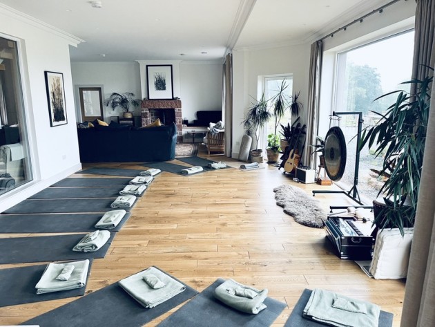 yoga workshop space