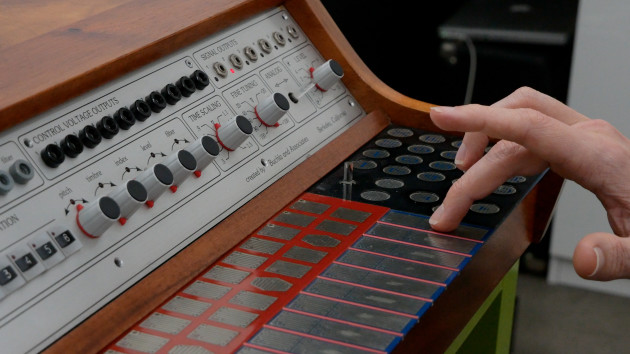 Buchla 400
