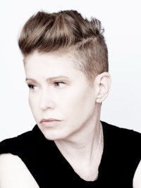 Susie Wilkins Live image