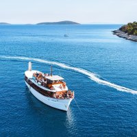 Split Boat Party image
