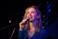 Rachel Sutton's Festive Soirée | Timeless Jazzy Christmas Classics image