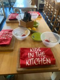 Kids in the Kitchen: Big Chefs image