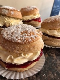 NEW! Afternoon Tea Masterclass with Huw Rowlands image