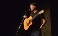 An Acoustic Evening with Francis Dunnery  image