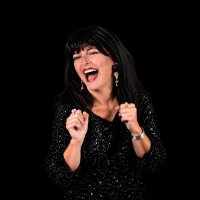Roxy Bellows Live! Accompanied by Laura Hall image