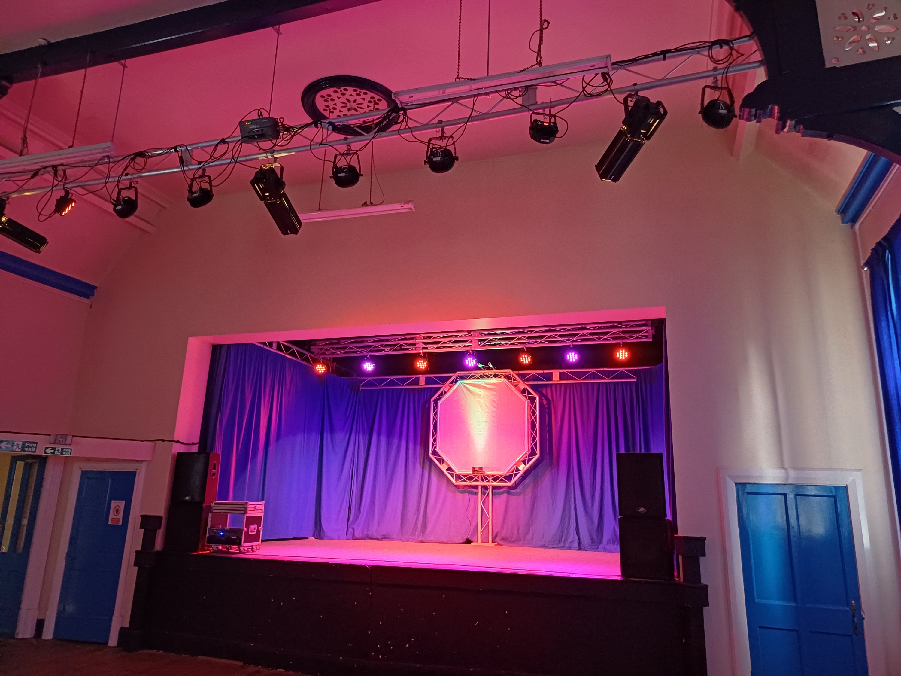 Live at St. Paul's Hall, Shepley