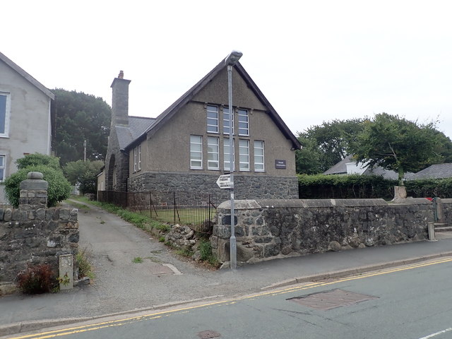 Neuadd y Pentref, Llanystumdwy